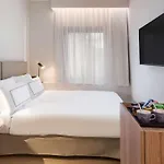 Melia Hotel *