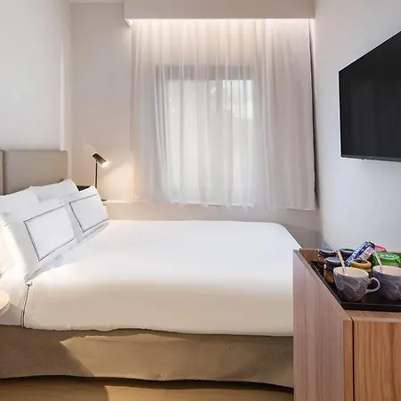 Melia Отель *