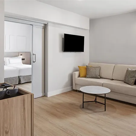 Melia 酒店 滨海略雷特