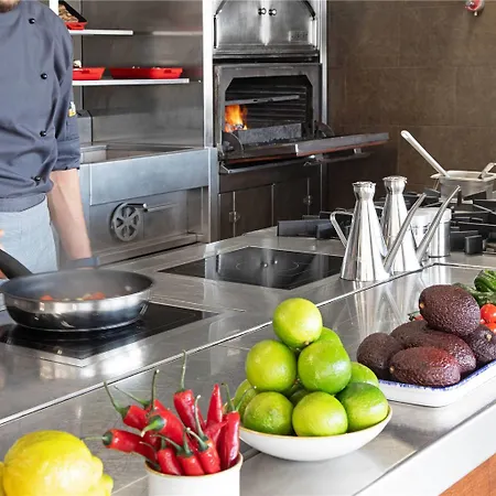 Melia 酒店 滨海略雷特